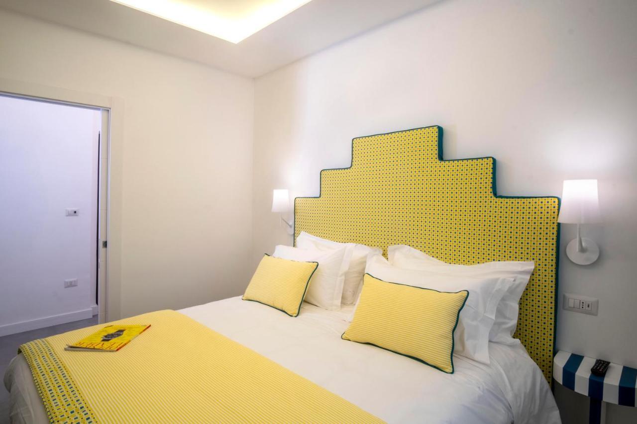 Yourhome - Unica Luxury Apartment 카스텔라마레디스타비아 외부 사진