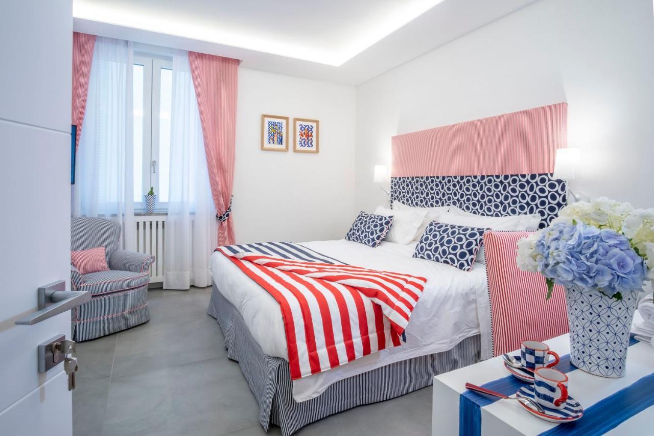 Yourhome - Unica Luxury Apartment 카스텔라마레디스타비아 외부 사진