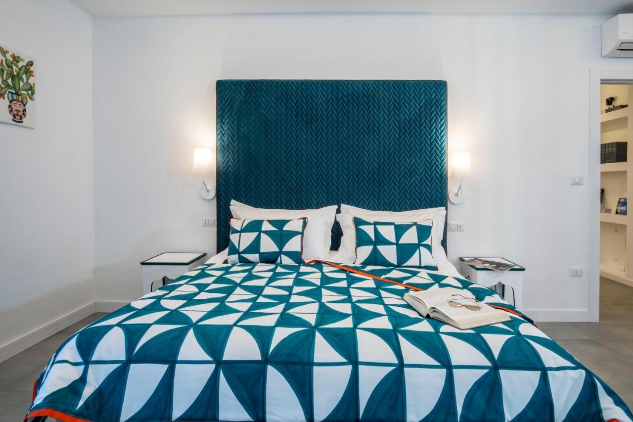 Yourhome - Unica Luxury Apartment 카스텔라마레디스타비아 외부 사진